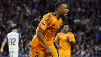 都显得更加 都显得更加